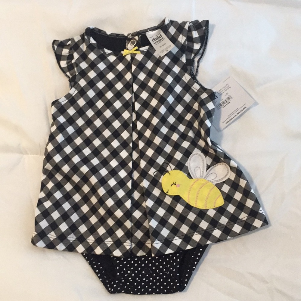 Cute one-piece gingham bumblebee set!